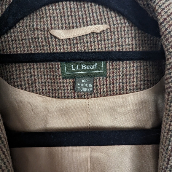LL Bean Wool Blazer - Picture 2 of 3